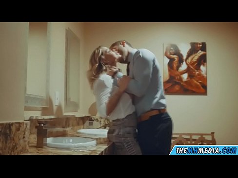 ❤️ Коли грудаста блондинка спокушає вас у громадському туалеті ☑ Якісний секс у нас uk.playcrot69.top